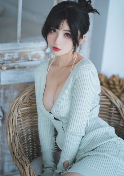 年轻妻子的朋友