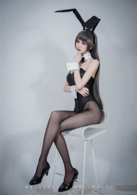 图鬼六红蔷薇夫人